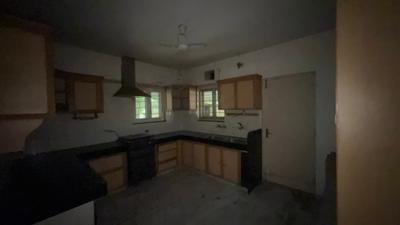 Kitchen Image of 14904 Sq.ft 5 BHK Villa for sale in Navratna Kalhaar Bungalows Sec1, Shilaj Ahmedabad for Rs. 232000000