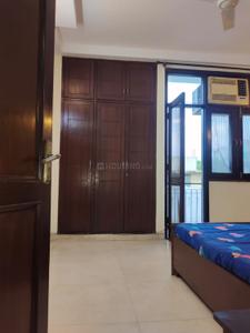 Bedroom Image of 1125 Sq.ft 2 BHK Builder Floor for rent in East Of Kailash New Delhi for Rs. 65000