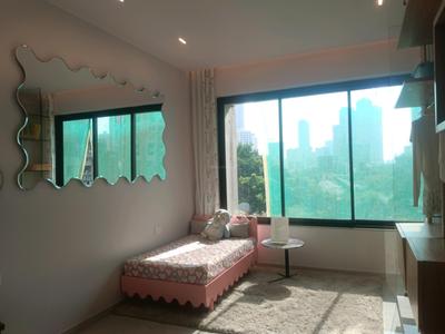 Bedroom Image of 1050 Sq.ft 3 BHK Apartment / Flat for sale in Kandivali West Mumbai for Rs. 33500000