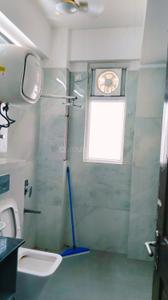Bathroom Image of 1650 Sq.ft 3 BHK Apartment / Flat for rent in Great Value Sharanam, Sector 107 Noida for Rs. 52998