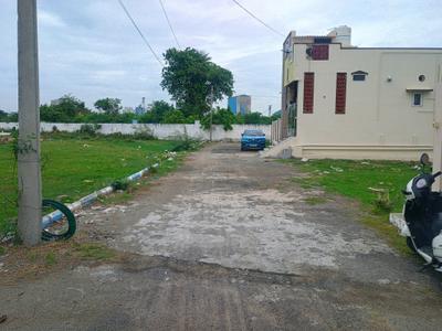 Image of 900 Sq.ft Residential Plot / Land for sale in Red Hills, Chennai for Rs. 3150000