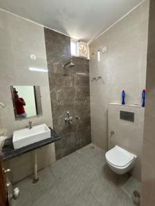 Bathroom Image of 1980 Sq.ft 3.5 BHK Independent House for rent in Sector 45 Faridabad for Rs. 35000