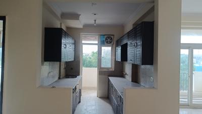 Kitchen Image of 1835 Sq.ft 3.5 BHK Apartment / Flat for sale in Amrapali Silicon City, Sector 76 Noida for Rs. 19700000