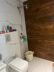 Bathroom Image of 1300 Sq.ft 2.5 BHK Apartment / Flat for sale in Puri Pratham, Sector 84 Faridabad for Rs. 11500000