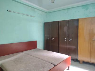 Bedroom Image of 900 Sq.ft 2 BHK Apartment / Flat for rent in Said-Ul-Ajaib New Delhi for Rs. 25000