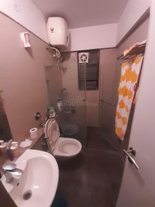 Bathroom Image of 1650 Sq.ft 3 BHK Apartment / Flat for sale in Kool Homes Solitaire, Kondhwa Pune for Rs. 12000000