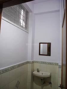 Bathroom Image of 589 Sq.ft 1 BHK Apartment / Flat for rent in Madhapur Hyderabad for Rs. 14000