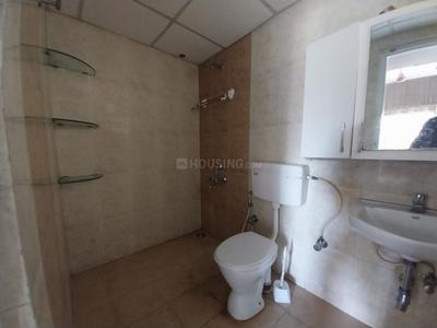Bathroom Image of 1225 Sq.ft 2 BHK Apartment / Flat for rent in Vaishnavi Rathnam, T Dasarahalli Bengaluru for Rs. 50000