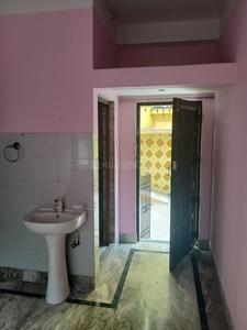 Kitchen Image of 350 Sq.ft 1 BHK Builder Floor for rent in Shiv Mandir Rd Siliguri for Rs. 5500
