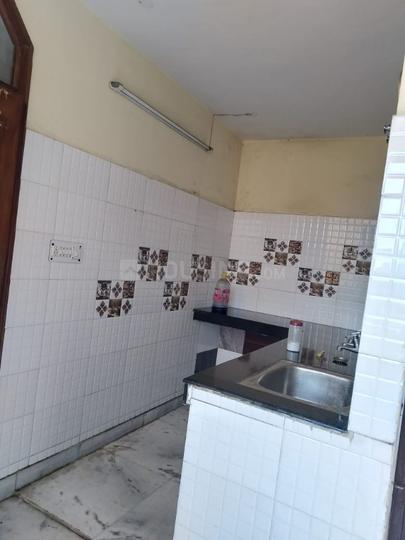 Block 5, Geeta Colony Kitchen 1