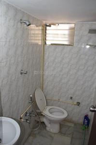 Bathroom Image of 1250 Sq.ft 2 BHK Apartment / Flat for rent in Shahibaug Ahmedabad for Rs. 22000