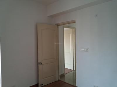 Bedroom Image of 925 Sq.ft 2 BHK Apartment / Flat for sale in Paras Tierea, Sector 137 Noida for Rs. 7100000