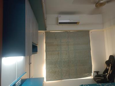 Bedroom Image of 950 Sq.ft 2 BHK Apartment / Flat for rent in Lodha Amara, Kolshet Thane for Rs. 45000