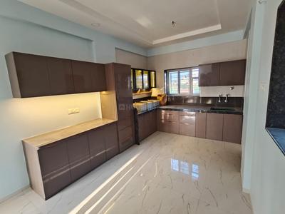 Kitchen Image of 2200 Sq.ft 3 BHK Apartment / Flat for rent in Dharampeth Nagpur for Rs. 40000