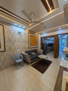 Living Room Image of 720 Sq.ft 2 BHK Builder Floor for rent in Rajouri Garden New Delhi for Rs. 37000