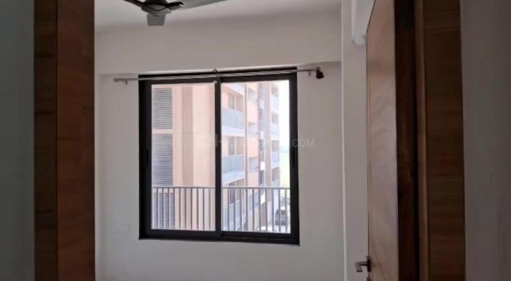 Jay Jog Kesar Aangan Main Image 1