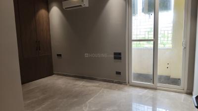 Bedroom Image of 2250 Sq.ft 3 BHK Builder Floor for sale in Kailash Colony New Delhi for Rs. 60000000