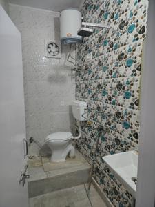 Bathroom Image of 700 Sq.ft 2 BHK Builder Floor for rent in Kalyan Vihar New Delhi for Rs. 36000