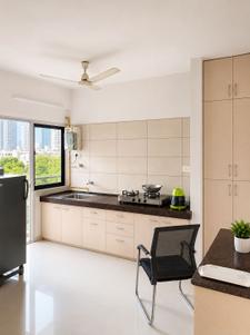 Kitchen Image of 1300 Sq.ft 2 BHK Apartment / Flat for sale in Dharmadev Neelkanth Elegance, Vejalpur Ahmedabad for Rs. 6600000