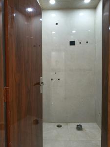 Common Bathroom Image of 1000 Sq.ft 2 BHK Builder Floor for sale in Indirapuram Ghaziabad for Rs. 7400000