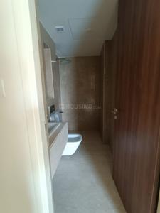 Bathroom Image of 1420 Sq.ft 3 BHK Apartment / Flat for sale in Lodha Sterling, Thane West Thane for Rs. 30000000