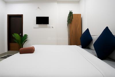 Bedroom Image of HelloWorld Wazeer in Financial District, Hyderabad