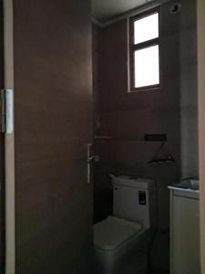 Common Bathroom Image of 1700 Sq.ft 3 BHK Apartment / Flat for sale in SKA Orion, Sector 143B Noida for Rs. 25000000