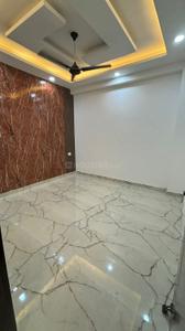 Bedroom Image of 930 Sq.ft 2 BHK Apartment / Flat for sale in Royal Residency, Sector 73 Noida for Rs. 3800000