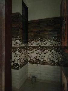 Common Bathroom Image of 750 Sq.ft 2 BHK Builder Floor for sale in DLF Ankur Vihar Ghaziabad for Rs. 2260389