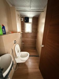 Bathroom Image of 1827 Sq.ft 3 BHK Apartment / Flat for sale in Kothrud Pune for Rs. 35900000