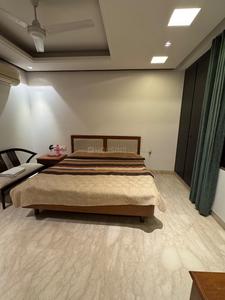 Bedroom Image of 2800 Sq.ft 4 BHK Builder Floor for sale in New Friends Colony New Delhi for Rs. 94500000
