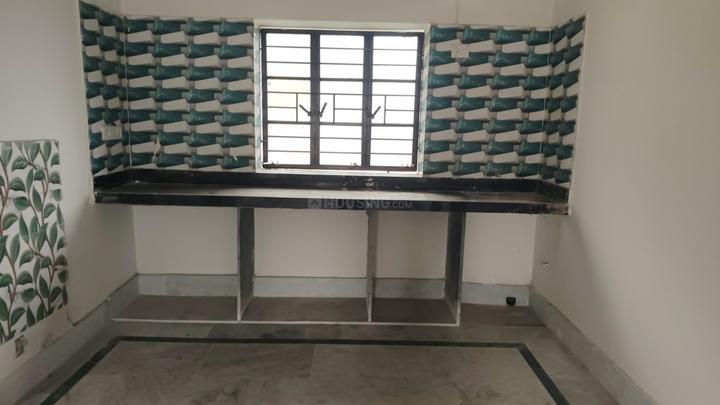 Airport 2 no near milansamiti Main Image 1