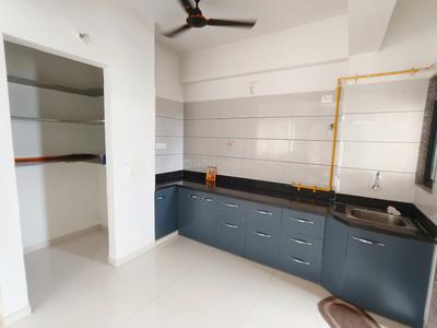 Kitchen Image of 1450 Sq.ft 2 BHK Apartment / Flat for rent in Rajnandan Raj Iconza, Raysan Gandhinagar for Rs. 19000