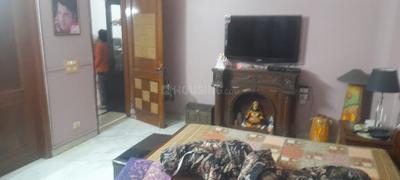 Bedroom Image of 3600 Sq.ft 4 BHK Builder Floor for sale in Safdarjung Enclave New Delhi for Rs. 75000000