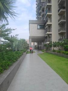 Image of 1100 Sq.ft 2 BHK Apartment / Flat for sale in Fragrance Homes, Siddharth Vihar, Ghaziabad for Rs. 10500000