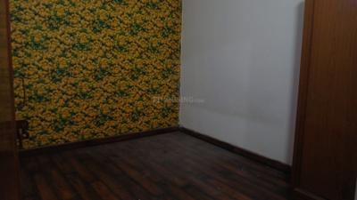 Bedroom Image of 900 Sq.ft 2 BHK Apartment / Flat for sale in Shalimar Garden Ghaziabad for Rs. 5300000