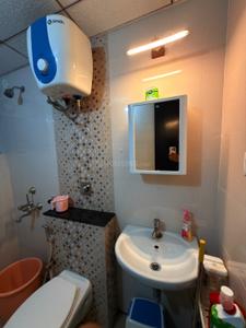 Bathroom Image of 1105 Sq.ft 2 BHK Apartment / Flat for rent in Bejai Mangalore for Rs. 35000