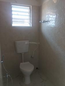 Bathroom Image of 1150 Sq.ft 3 BHK Apartment / Flat for sale in Patuli Kolkata for Rs. 8420000