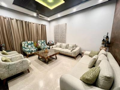 Hall Image of 1521 Sq.ft 6 BHK Independent House for sale in Sector 37 Chandigarh for Rs. 61000000