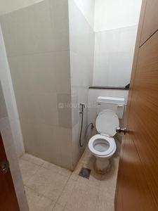 Bathroom Image of 3250 Sq.ft 4 BHK Apartment / Flat for rent in Adani La Marina, Shantigram Ahmedabad for Rs. 115000