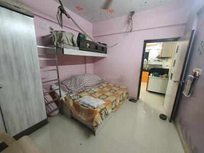 Bedroom Image of 950 Sq.ft 2 BHK Apartment / Flat for rent in Kharde Patil Chaitanya Vihar, Thergaon Pune for Rs. 30000