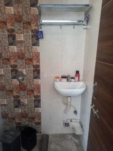 Bathroom Image of 1200 Sq.ft 3 BHK Apartment / Flat for rent in Karamsad Anand for Rs. 15000