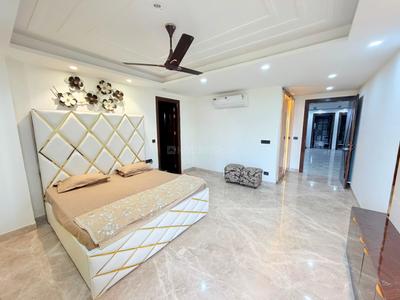 Hall Image of 2250 Sq.ft 4 BHK Builder Floor for rent in Raja Garden New Delhi for Rs. 75500