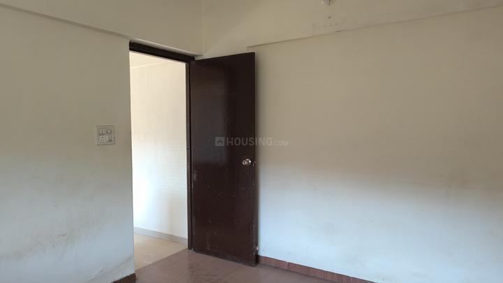 Eisha Erica Main Image 1