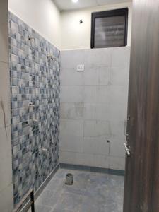 Common Bathroom Image of 650 Sq.ft 1 BHK Apartment / Flat for sale in CI Golf City, Kambakshpur Noida for Rs. 2184600