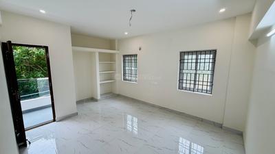 Bedroom Image of 950 Sq.ft 2 BHK Apartment / Flat for sale in Madhavaram Chennai for Rs. 6500000