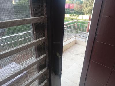 Balcony Image of 1000 Sq.ft 2 BHK Builder Floor for sale in Vasundhara Ghaziabad for Rs. 7200000