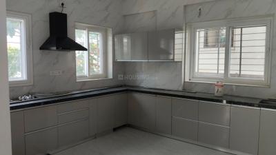 Kitchen Image of 1600 Sq.ft 3 BHK Apartment / Flat for rent in  Windmill Village Villa, Bavdhan Pune for Rs. 40000