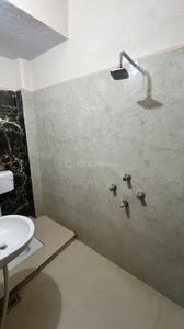 Bathroom Image of 700 Sq.ft 2 BHK Builder Floor for rent in Khandak Par Bihar Sharif for Rs. 7000