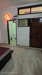 Bedroom Image of 2000 Sq.ft 3 BHK Builder Floor for rent in Subhash Nagar New Delhi for Rs. 65000